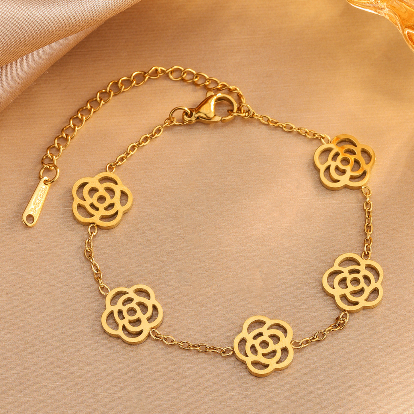 Parure de bijoux florale en acier inoxydable 304 plaqué or 18K – Collier, bracelet et boucles d’oreilles élégants pour femme