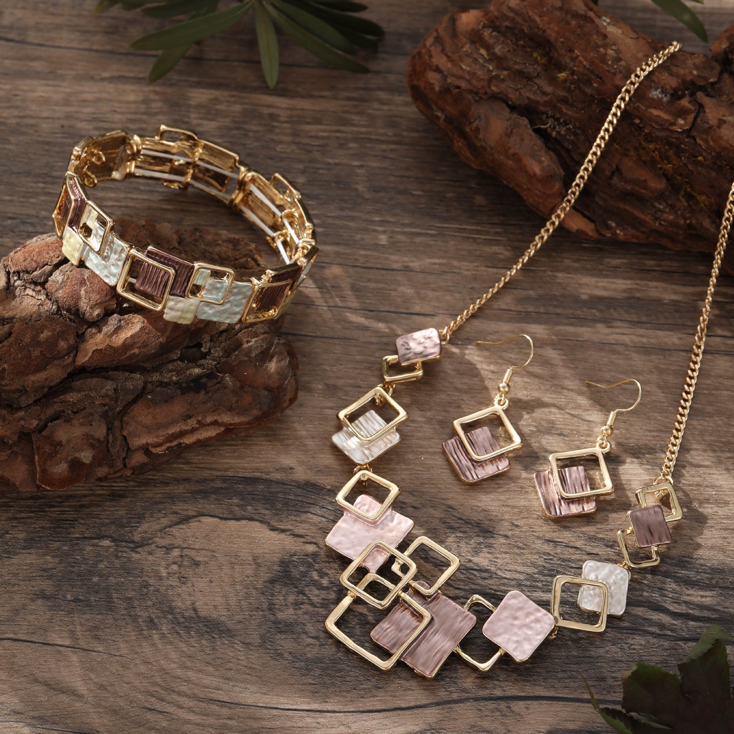 Parure géométrique colorée – Collier, bracelet & boucles d’oreilles style peinture à l’huile (Copie)