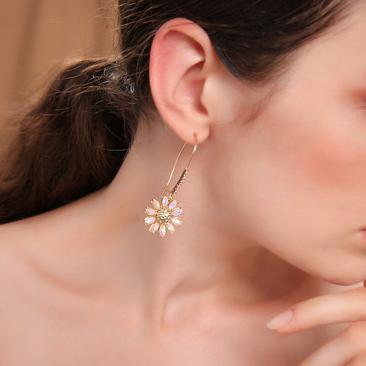 Niche Light Luxury – Boucles d’Oreilles Fleur Zircon