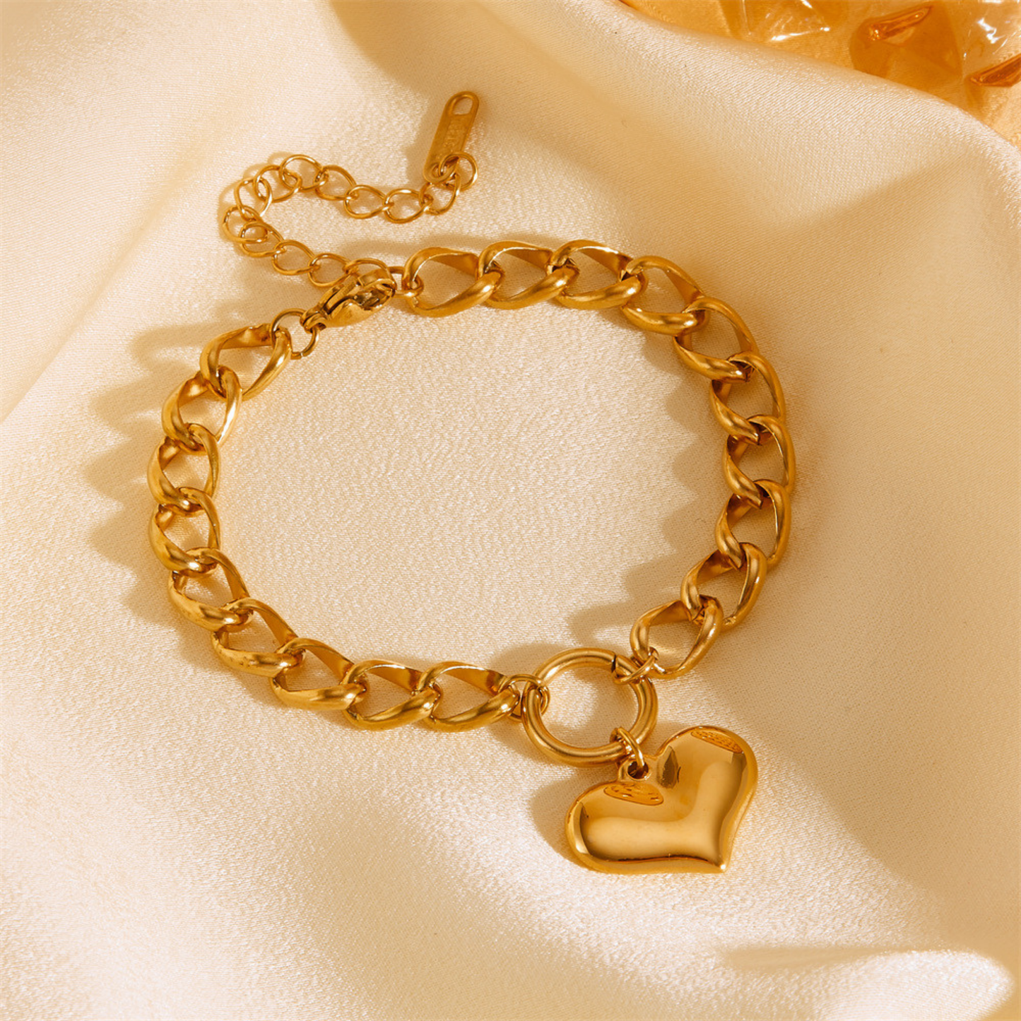 Bracelet Cœur en Acier Titane – Style Punk Chic & Tendance Rétro