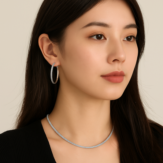 Boucles d’oreilles créoles fines effet ciel étoilé – Cercle argenté 5 cm pour femme