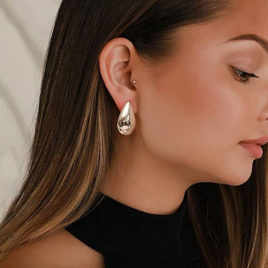 Boucles d’Oreilles Goutte d’Eau – Élégance Minimaliste & Qualité Inoxydable