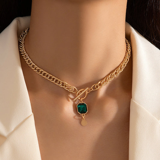 Collier Pendentif Émeraude Zircon – Style Rétro Français Chic